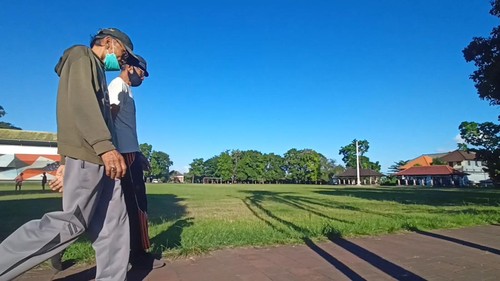 Suasana lapangan Alit Saputra yang di sekelilingnya dilengkapi fasilitas jogging track dan rencananya akan diperlebar pada 2023 mendatang. (dok)