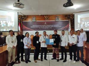 KPU Bali Terima Berkas Dukungan 5 Calon DPD RI, AWK-Ni Luh Djelantik