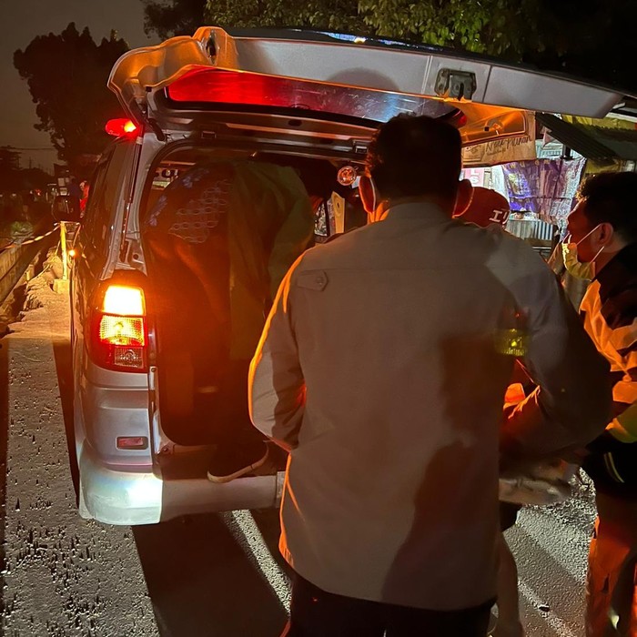 tewas tertabrak kereta api di sidoarjo