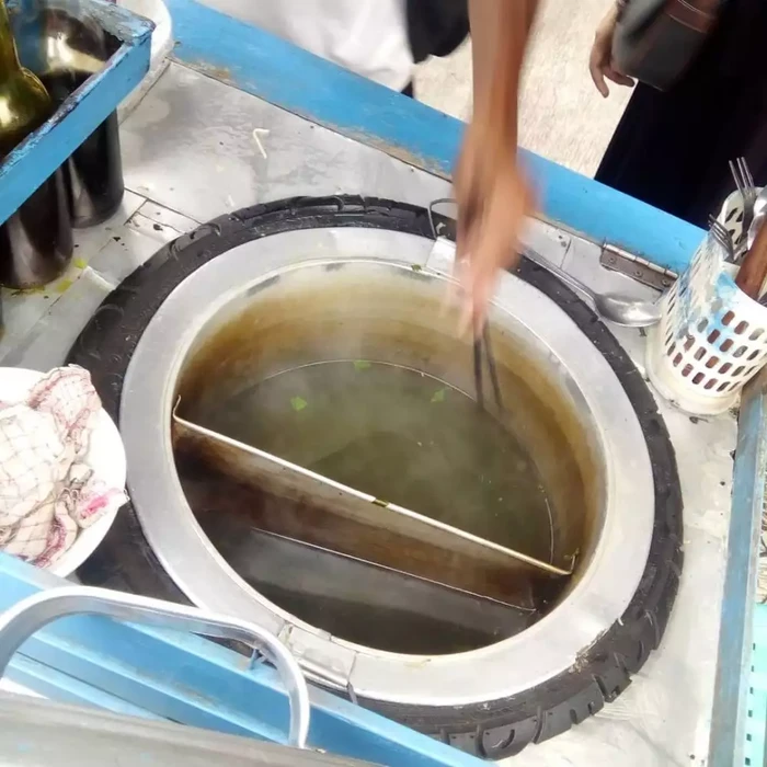Wadah makanan nyeleneh Terlalu Kreatif, 10 Pedagang Makanan Ini Punya Wadah yang Nyeleneh