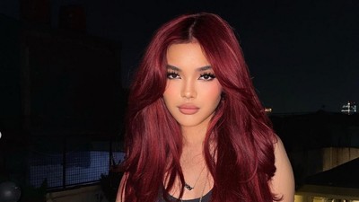 Jarang Terekspos, 8 Gaya Queennara Latiza Anak Liza Natalia Jadi Sorotan