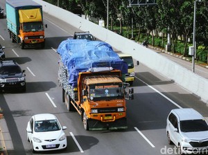 Apa Itu Truk ODOL? Ini Aturan, UU, Sanksi, Dampak, dan Bahayanya