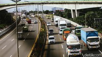Dikutip dari keterangan tertulis Badan Pengatur Jalan Tol (BPJT), kerusakan jalan akibat ODOL juga memicu peningkatan anggaran untuk pemeliharaan jalan nasional, jalan tol, dan jalan provinsi dengan rata-rata Rp 43,45 triliun per tahun.