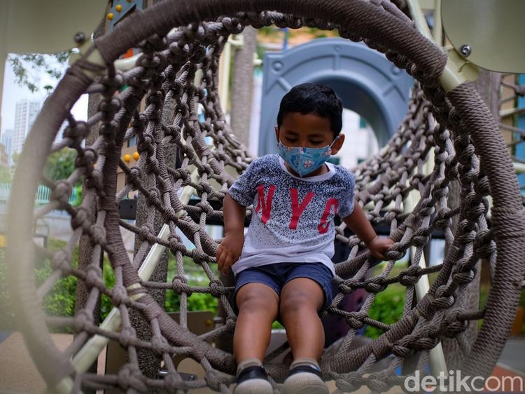 Bisa Jadi Pilihan Nih, Ajak Anak Main di Playground One Satrio
