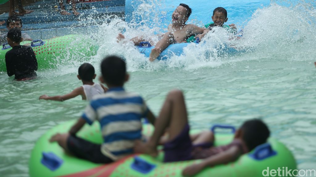Gumati Waterpark Bogor