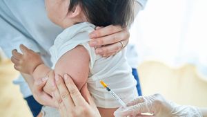 Rencana Program Vaksin Booster COVID-19 Anak Mandek? Begini Kata Kemenkes