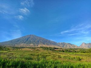 WN Rusia Hilang di Gunung Rinjani, Mendaki Sejak 2 Pekan Lalu