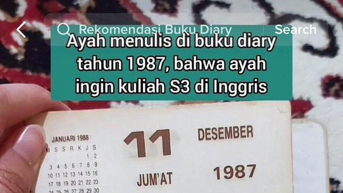 Kisah wanita yang menemukan buku diary milik almarhum bapaknya, yang ingin melanjutkan studi S-3 di Inggris. Tanpa sadar, sang anaklah yang mewujudkan impian tersebut.