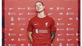 Ejekan netizen kepada Darwin Nunez. Foto: Twitter