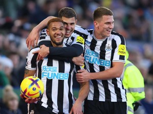 Satu Kaki di Final Carabao Cup, Newcastle Tetap Waspada