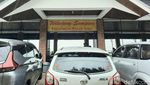 Potret Warung Sunda dengan Pemandangan Hijau di Sentul