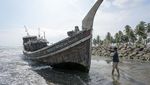 Penampakan Perahu yang Bawa Pengungsi Rohingya di Aceh