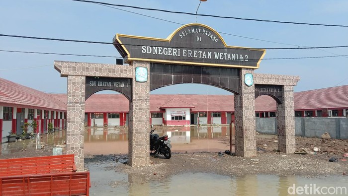 Sekolah Dasar di Indramayu langganan banjir