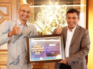 Penghargaan The Best Transformation Leader