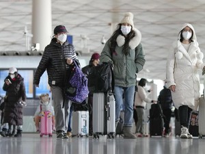 AS Pertimbangkan Aturan Baru COVID-19 untuk Pendatang dari China