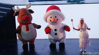Special Show di Trans Studio Cibubur ini berlangsung pada hari Senin sampai Kamis, serta Sabtu dan Minggu mulai pukul 15:00 WIB. Sedangkan untuk hari Jumat, pertunjukan dimulai pada pukul 15:30 WIB.