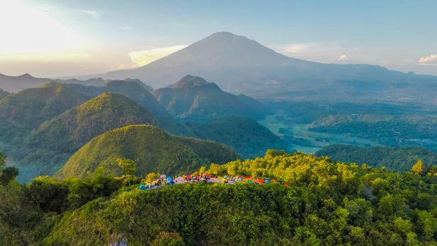 Bukit Sanghyang Dora Majalengka.