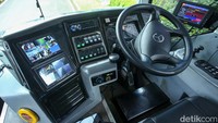 Bagi Anda yang akan menggunakan layanan bus ini dikenakan tarif Rp 20 ribu.