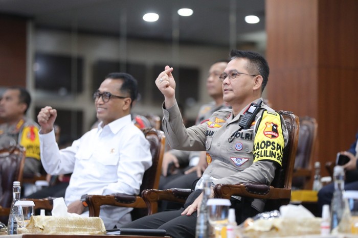 Kakorlantas dan Menhub