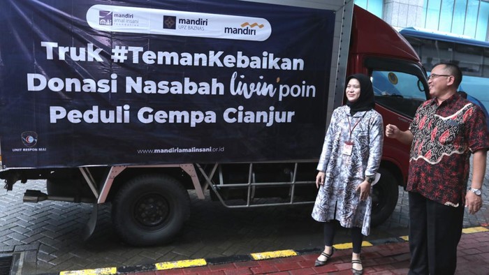 Kolaborasi Salurkan Bantuan untuk Korban Gempa Cianjur