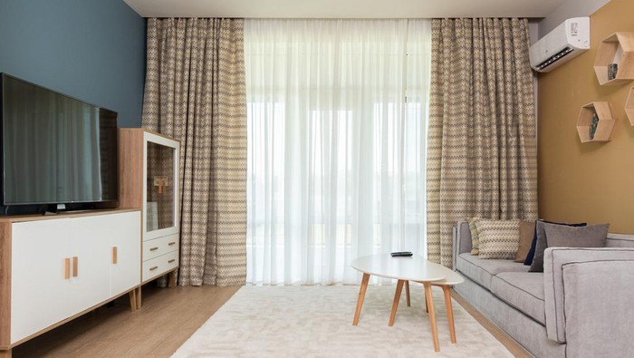 Ilustrasi kombinasi warna cat rumah.