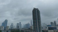Foto: Kondisi langit di Jakarta, tepatnya di kawasan Mampang Prapatan (Tim detikcom)