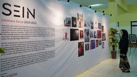 KMF Kalacitra merupakan sebuah organisasi fotografi mahasiswa yang rutin meluncurkan karya dalam bentuk pameran foto.