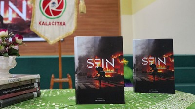 Menilik Buku Fotografi Tentang Lini Masa Indonesia Karya Mahasiswa