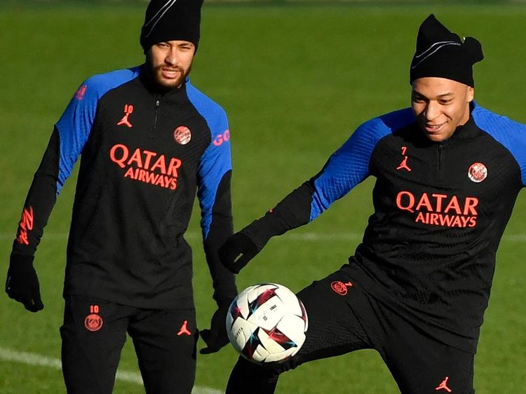 Mbappe-Neymar Mulai Latihan di PSG, Messi Kapan?