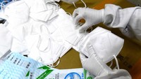 Seperti diketahui, saat ini China sedang memerangi wabah virus COVID-19 dan masker menjadi kebutuhan yang banyak dicari oleh pekerja medis dan warga.