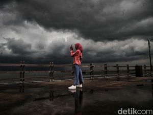 BMKG Ingatkan Potensi Hujan Lebat-Angin Kencang di Sumsel Selama Sepekan