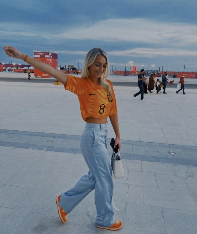 Sebelumnya Noa van der Bij juga ikut Cody Gakpo ke Qatar ketika pemain bola itu bertanding mewakili negaranya di Piala Dunia 2022. Foto: Instagram