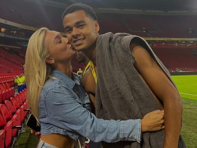 Potret Noa van der Bij, Pacar Cantik Cody Gakpo yang Ikut Pindah ke Liverpool