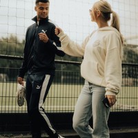 Cody Gakpo diketahui berpacaran dengan wanita cantik bernama Noa van der Bij. Mereka cukup sering memamerkan kemesraan di media sosial.Foto: Instagram