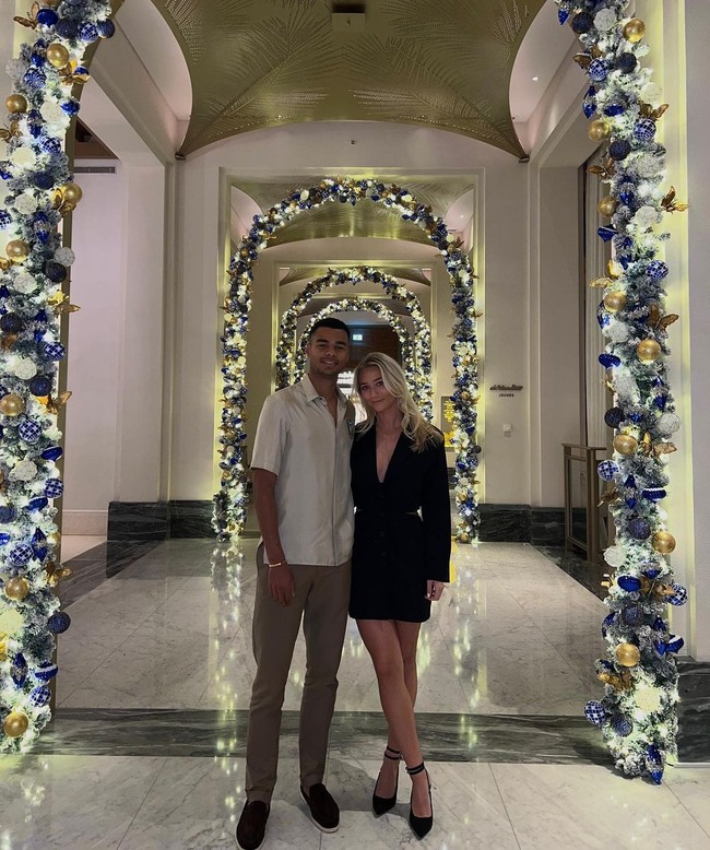 Baru-baru ini Noa dan Cody Gakpo pun terlihat merayakan Natal di Dubai. Foto: Instagram