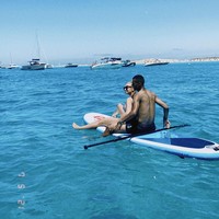 Ia sering terlihat menikmati liburan mewah ke Monaco, Ibiza, Saint Tropez, Curacao, dan lain-lain. Foto: Instagram