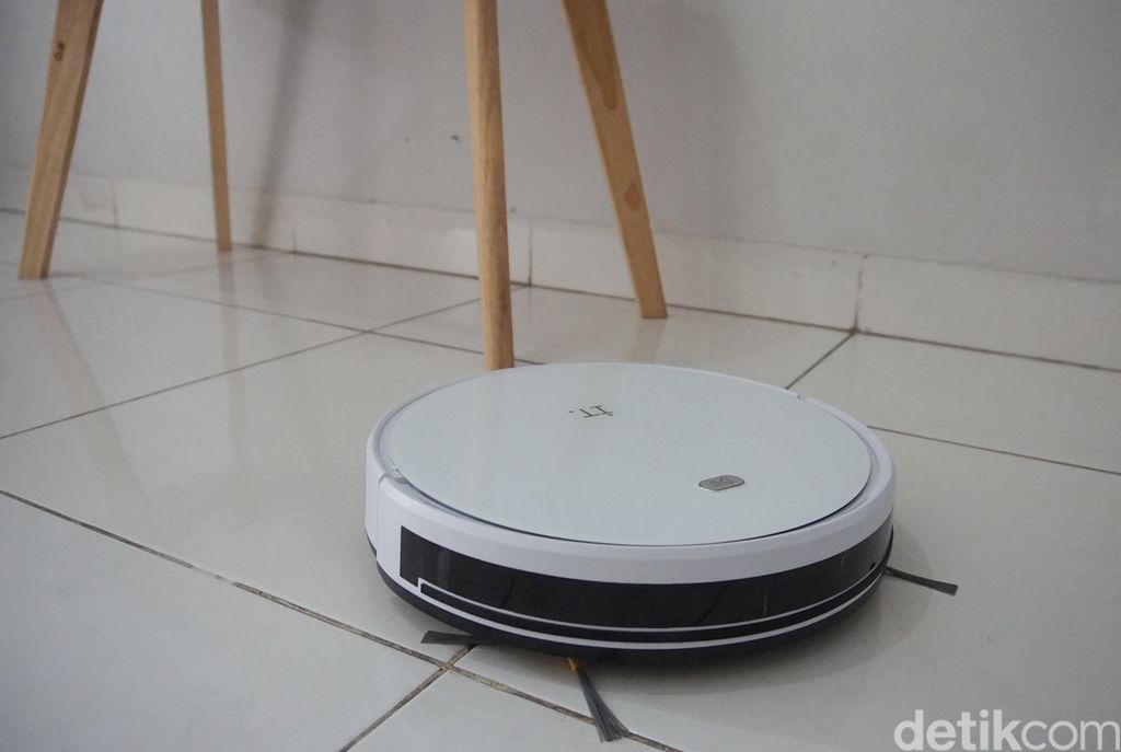 Robot vacuum cleaner IT GS01