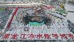 Saat Danau Beku di China Jadi Tempat Festival Memancing Ikan