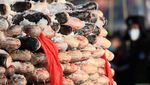 Saat Danau Beku di China Jadi Tempat Festival Memancing Ikan