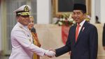 Senyum Sumringah Laksamana TNI M Ali Usai Dilantik Jadi KSAL