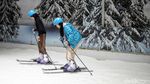Serunya Bermain Salju di Trans Snow World Bekasi