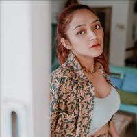 Ibu dari Xarena Zenata Denallie Baharudin ini mengungkapkan kegembiraannya karena program dietnya berhasil. Foto: Instagram/@sitibadriahh