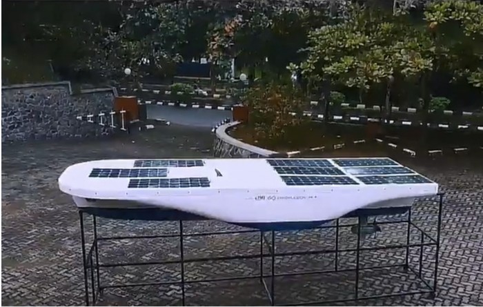 Solar Boat DIPONEGORO 1.0