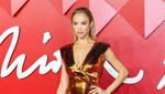 5 Gaya Rose Bertram Pacar Baru Kylian Mbappe