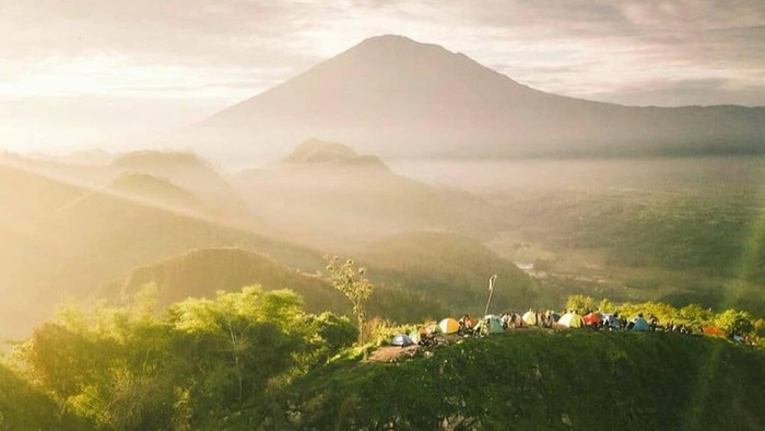 Sunset di Bukit Sanghyang Dora Majalengka.