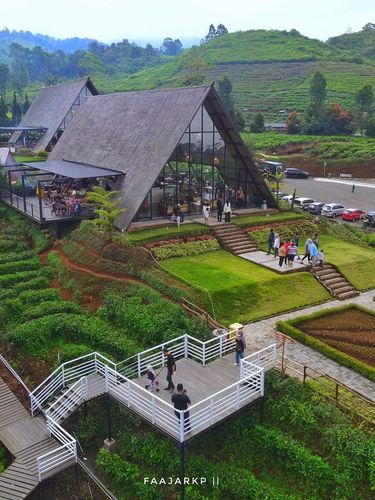 12 Destinasi Wisata Tangkuban Perahu yang Indah Beserta Harganya