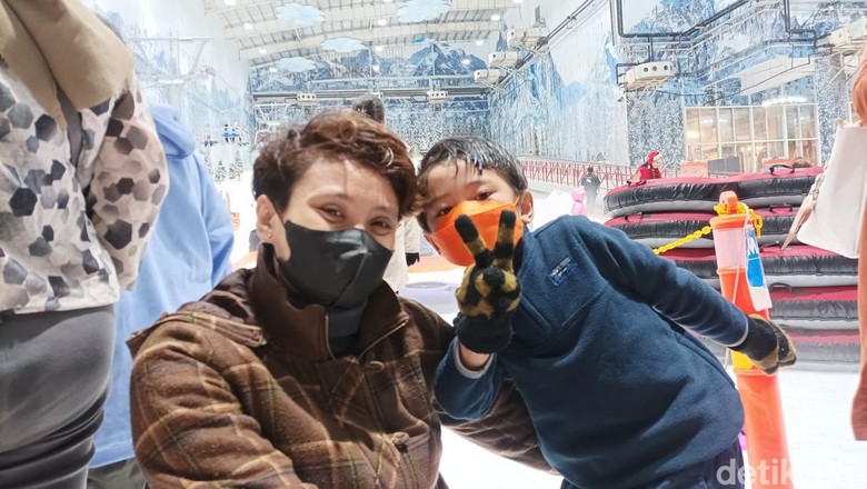 Trans Snow World Bekasi Trans Snow World Bekasi