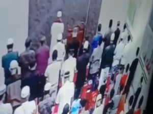 Detik-detik Kakek di Jaktim Meninggal Saat Salat Magrib Berjemaah