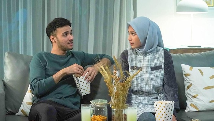 2022 dipenuhi sejumlah serial-serial yang menjadi hiburan untuk menemani Anda di rumah. Nah, serial apa saja yang menjadi sorotan?