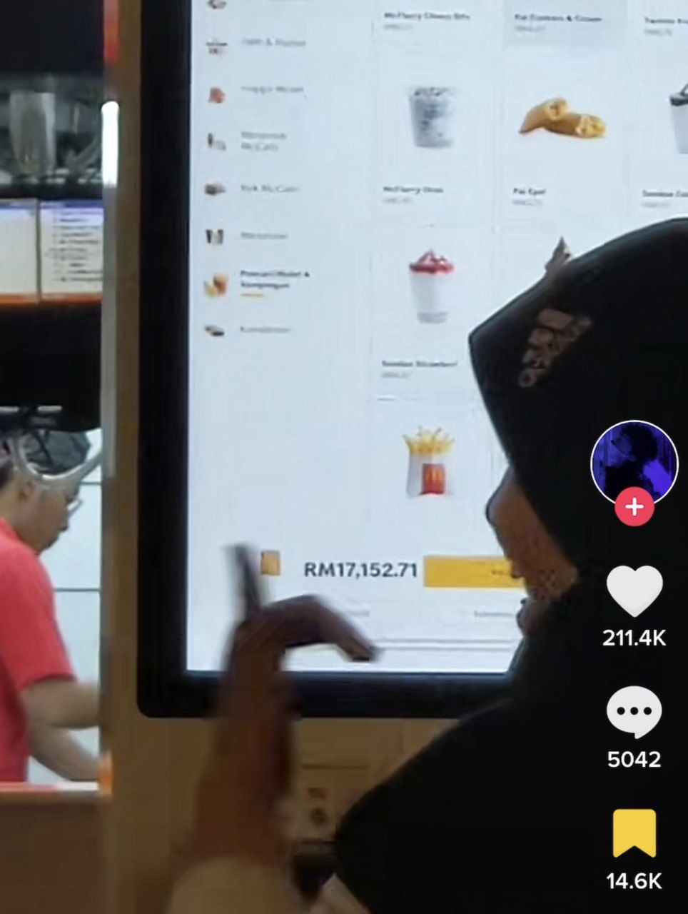 Bocah Iseng Pesan Makanan di Restoran Cepat Saji, Netizen Kaget Lihat Harganya